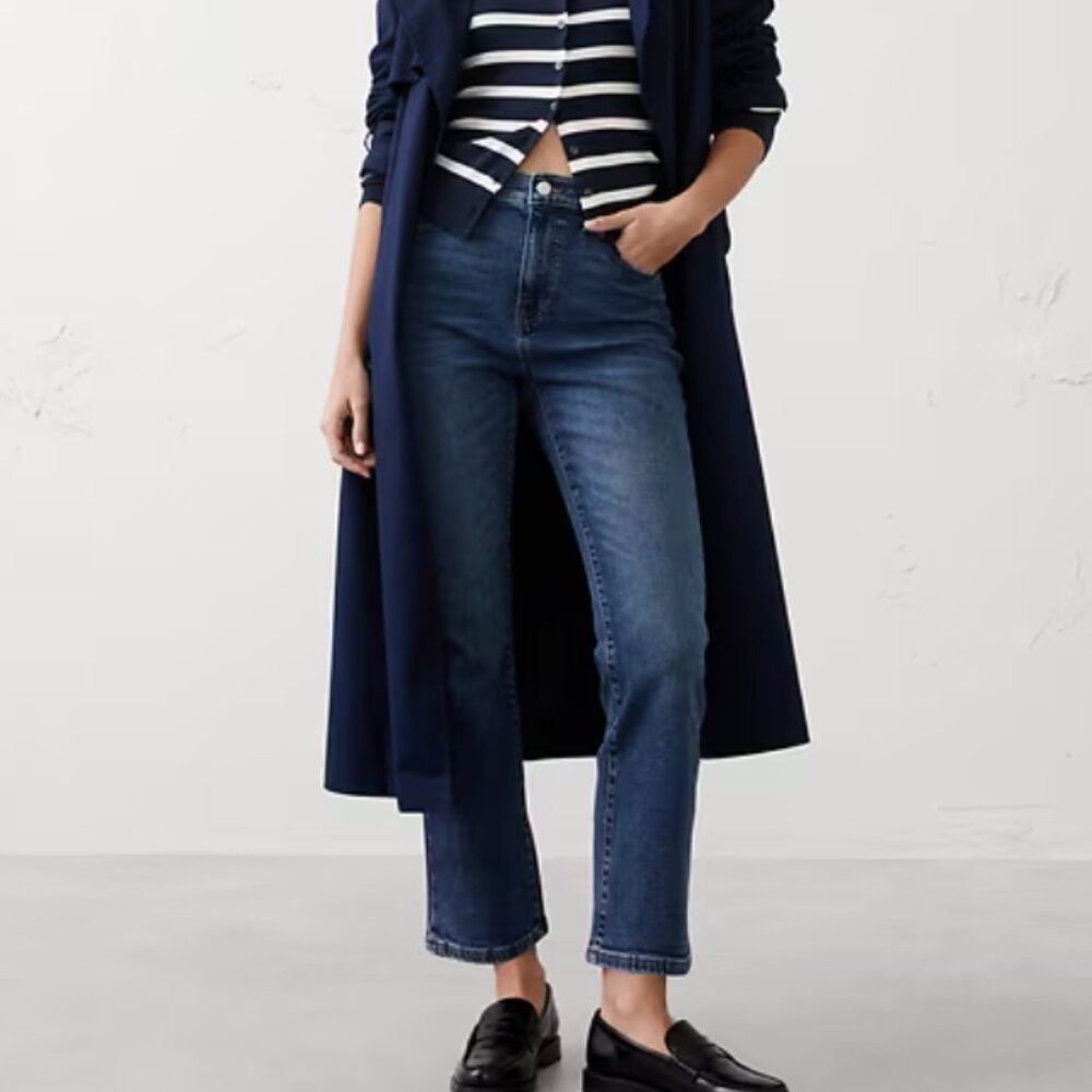 NWT Banana Republic Bootcut High-Rise Cropped Jean - Size 28/6 Tall